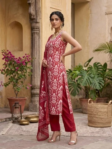 Pink Printed Straight Kurta Set With Dupatta for Women