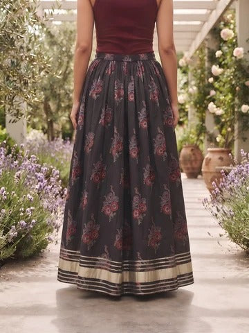 Women Black Ethnic Printed Gotta Patti Work Skrit