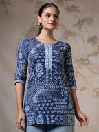 Women Blue Printed Straight Tunic