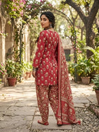 Pink Printed Straight Kurta Set With Dupatta for Women