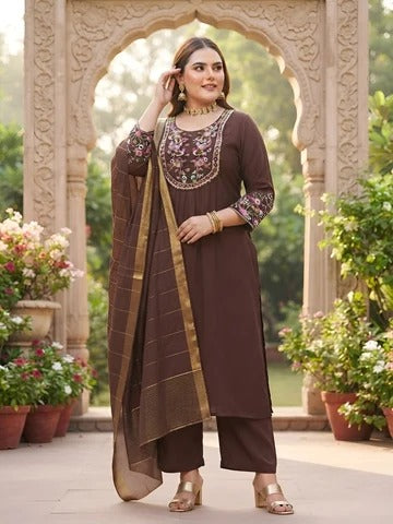 Plus Size Women Brown Embroidered Kurta With Palazo & Dupatta
