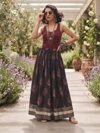 Women Black Ethnic Printed Gotta Patti Work Skrit