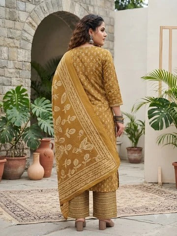 Plus Size Women Yellow Printed Straight Kurta With Palazo & Dupatta
