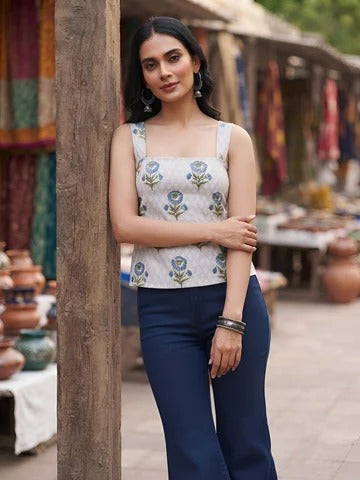 Women Grey Printed Stylish Crop Top