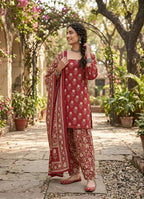 Pink Printed Straight Kurta Set With Dupatta for Women