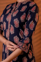 Zariya Navy Heritage Buta Kurta