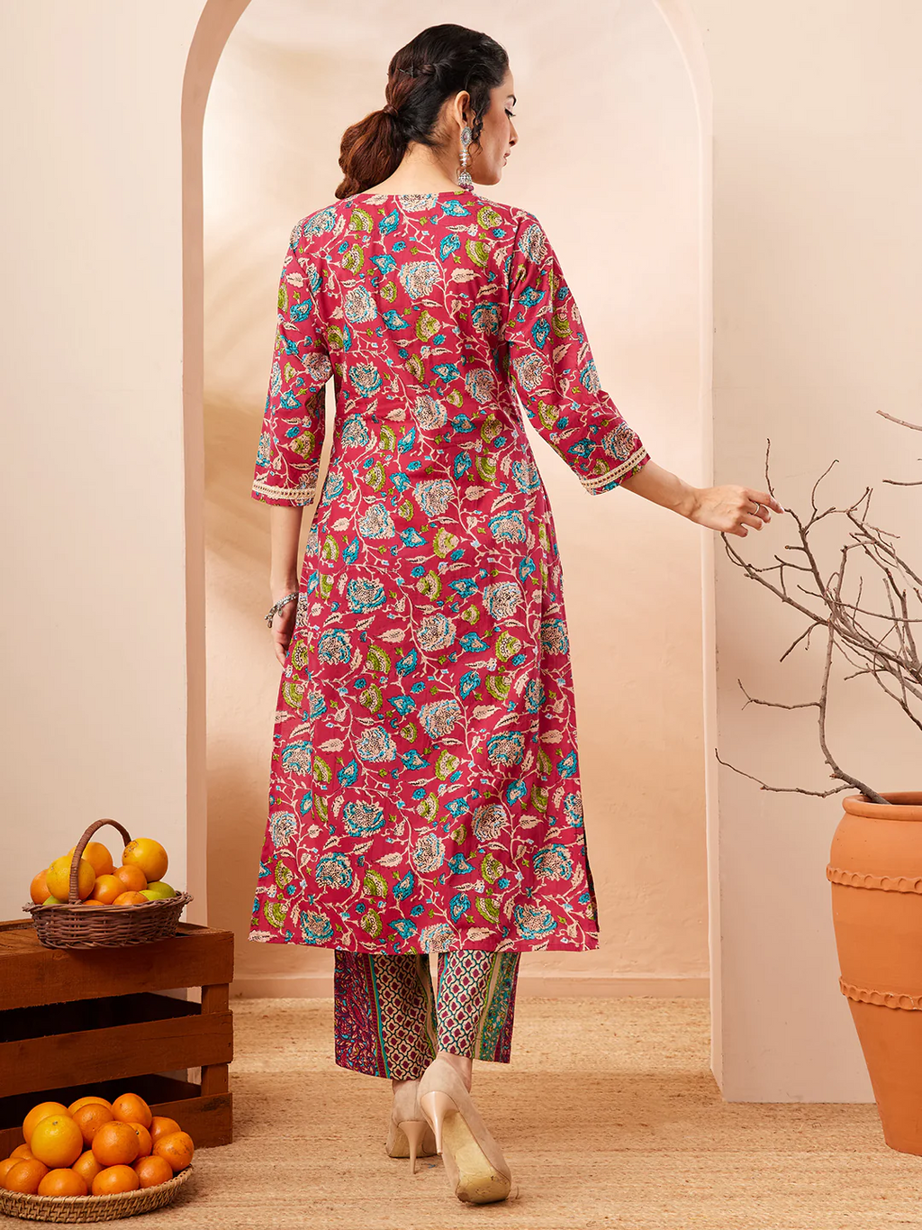 Janasya Women's Pink Pure Cotton Floral Printed Straight Kurta Pant Set