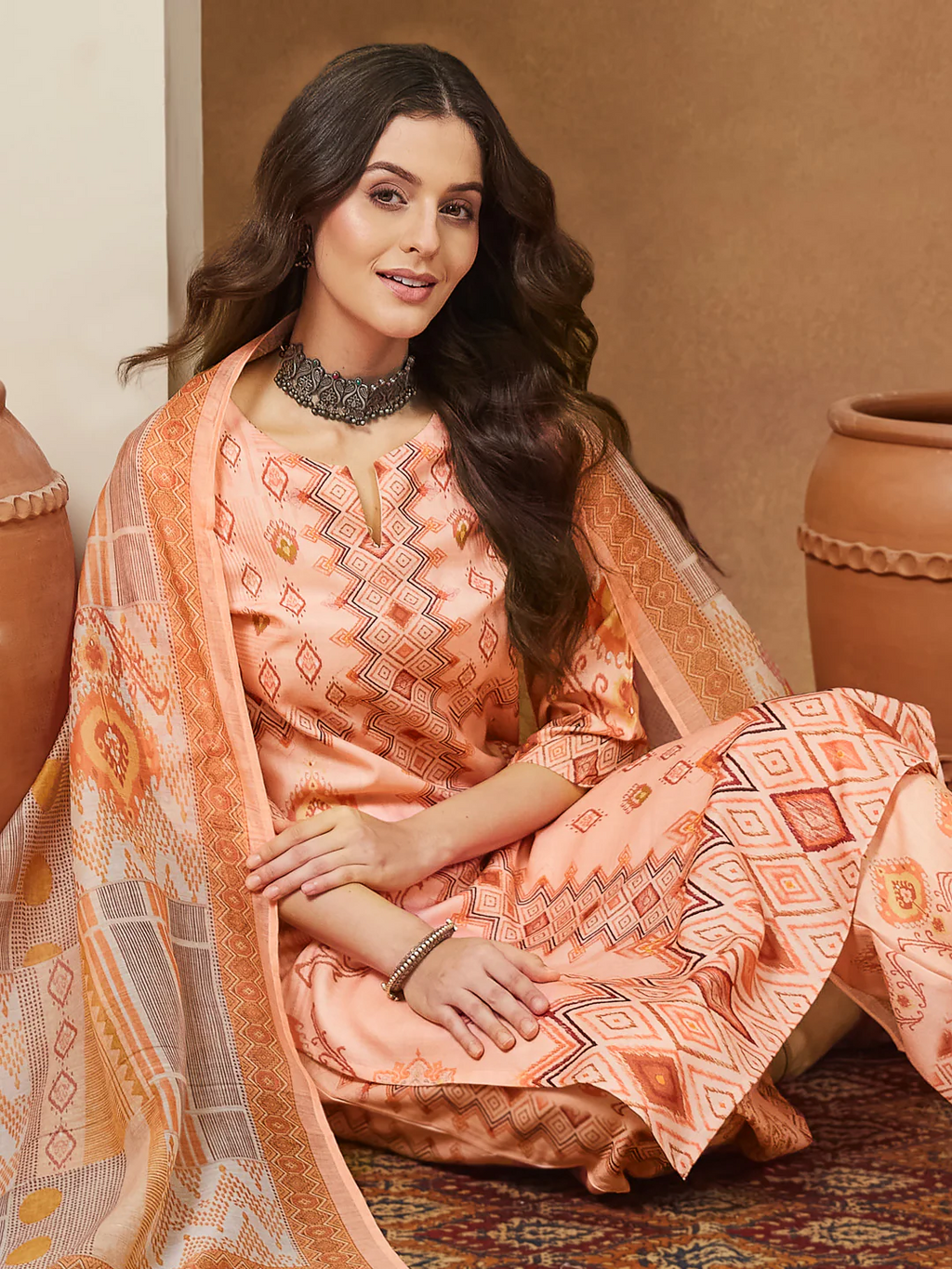 Janasya Women's Peach Cotton Blend Geometric Printed Straight Kurta Set