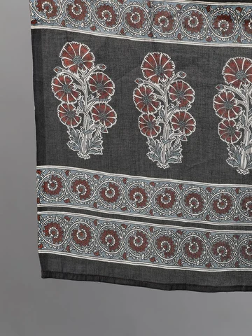 Women Black and White Three-Quarter Sleeves Printed Kurta-Palazzo with pockets Dupatta