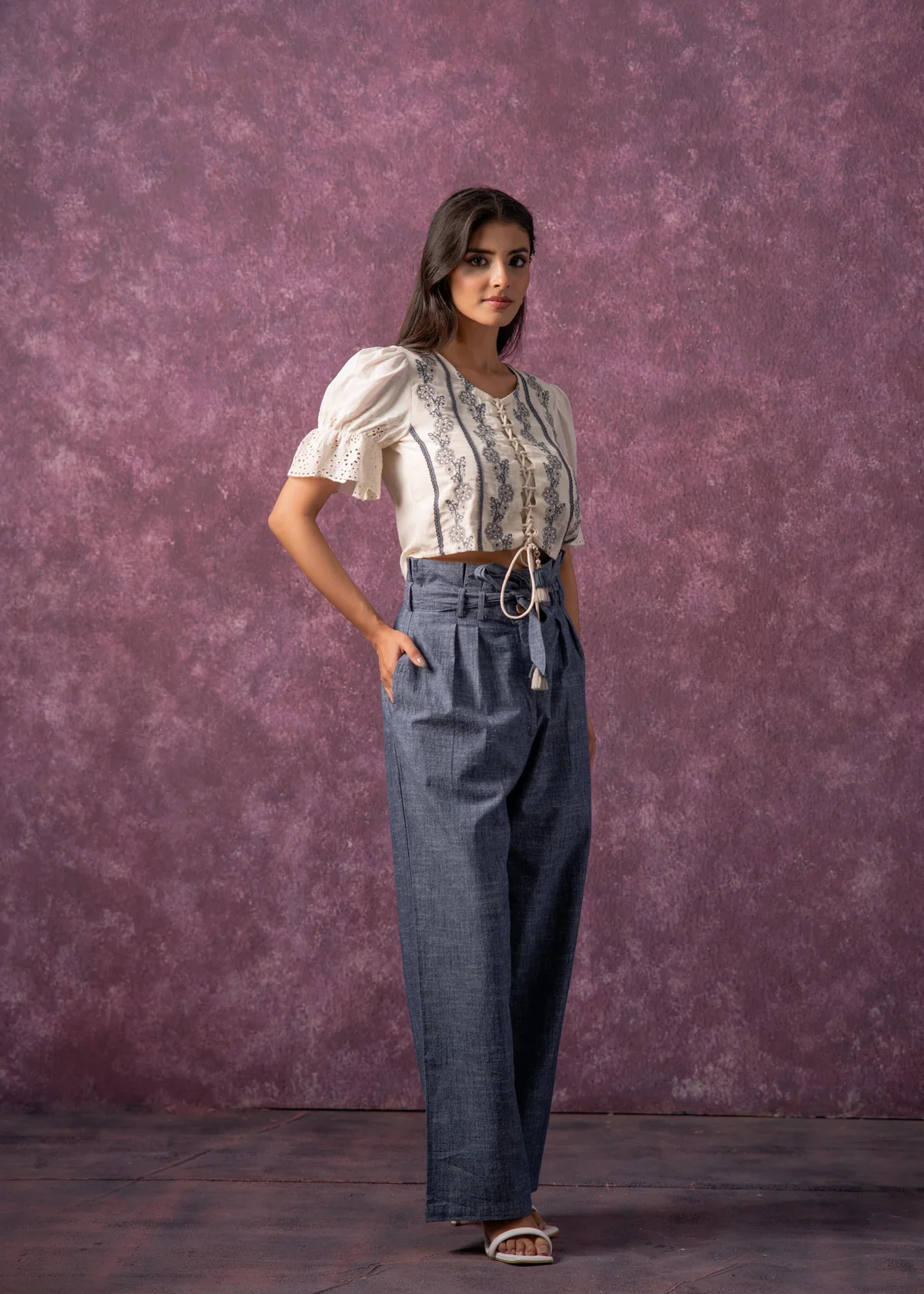 Women's Natural Solid Top with Pant Co-Ord Set with Thread Work