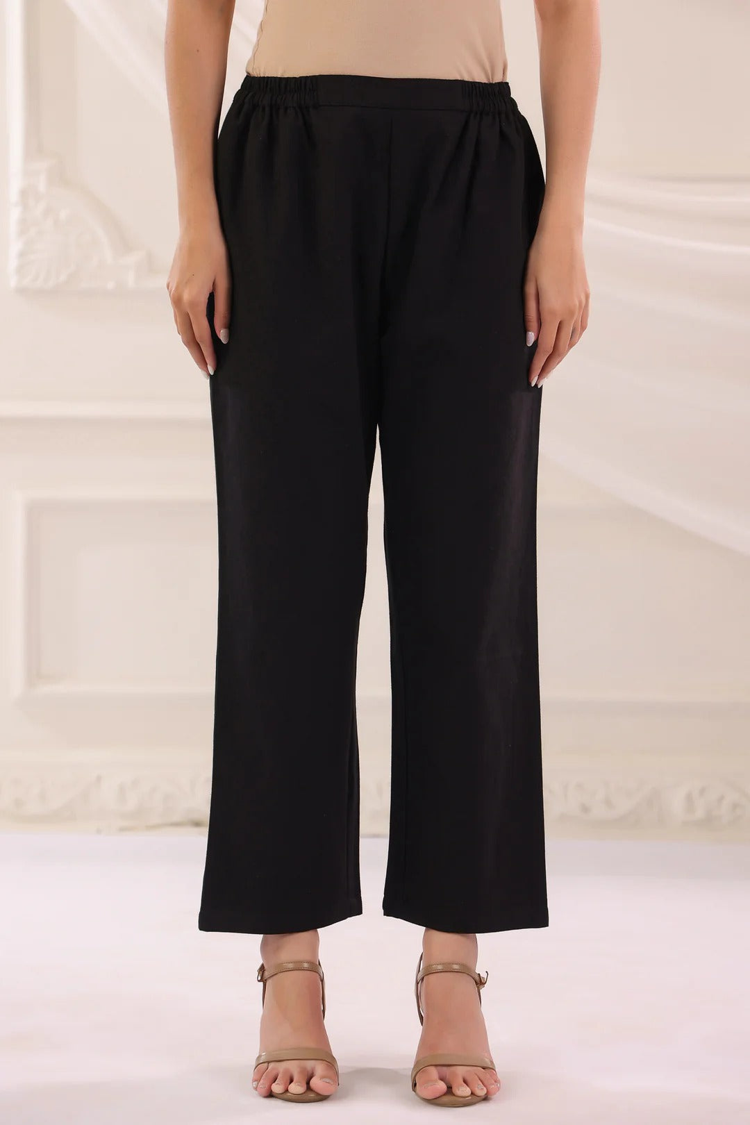 Black Cotton Solid Straight Pant