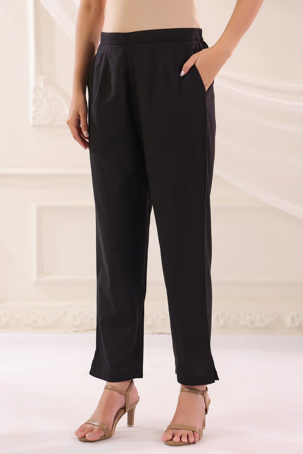 Black Cotton Solid Straight Pant